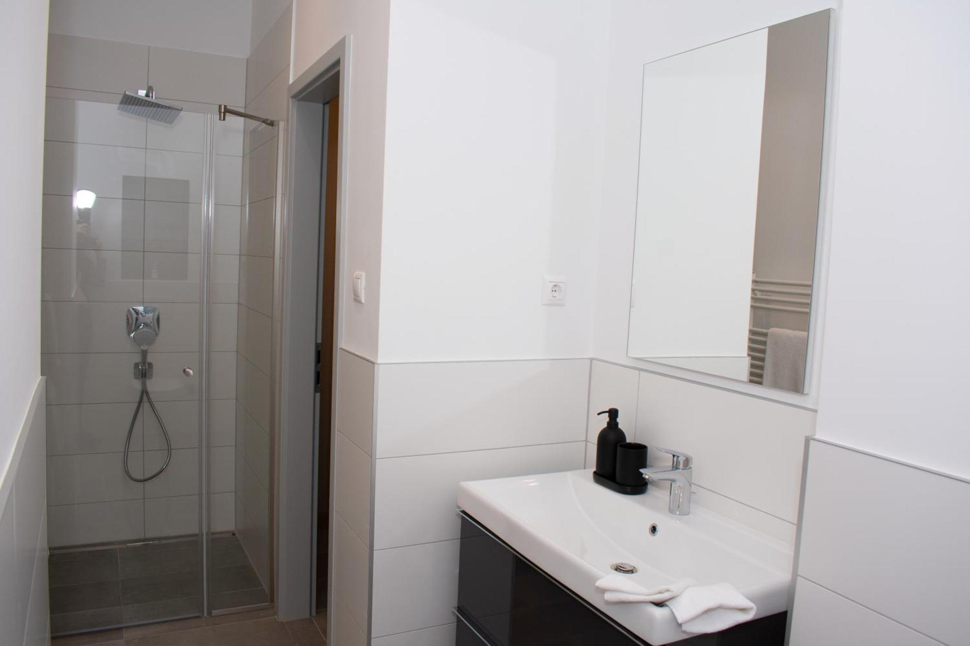 Luxury Cozy 2 Bdr Downtown Apt.4 부다페스트 외부 사진
